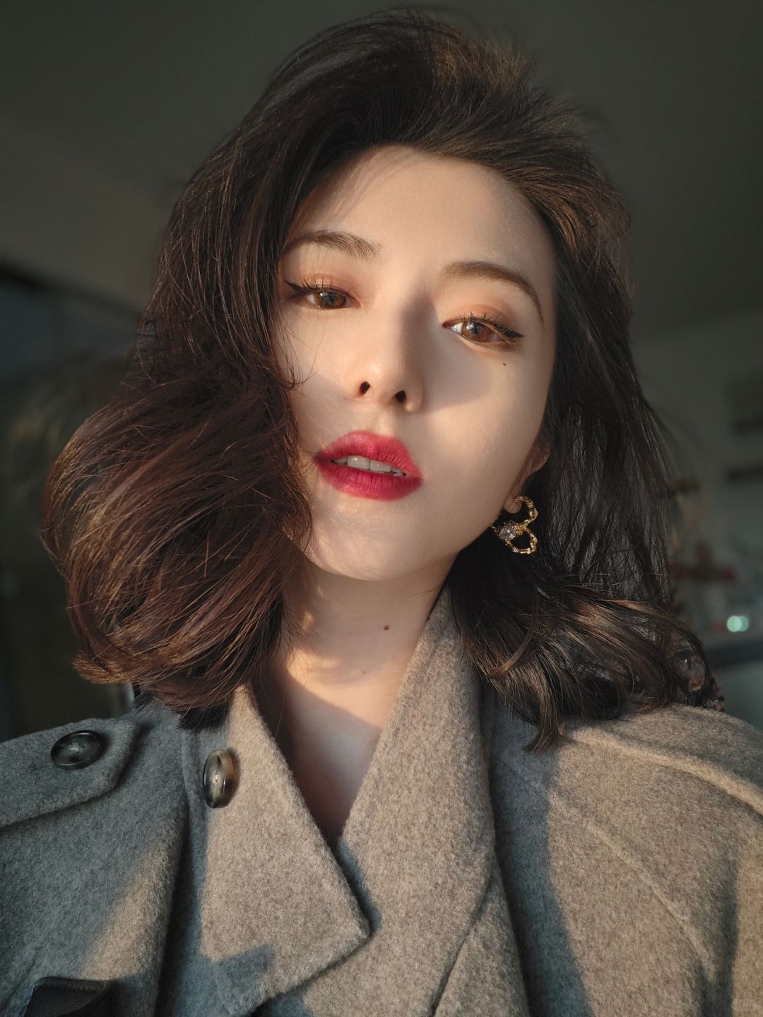 我热爱阳光就像我爱你