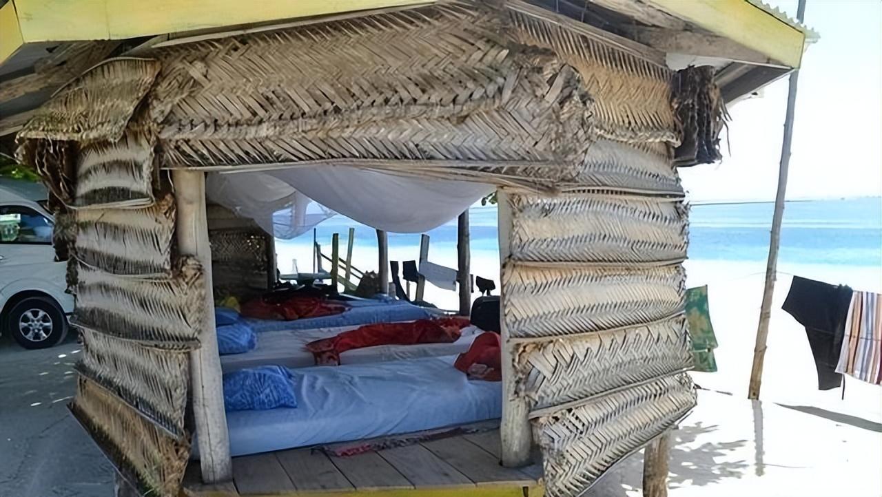 萨摩亚房子没墙，晚上睡觉真不介意隐私吗
最近中方驻萨摩亚大使发表生态合作署名文章