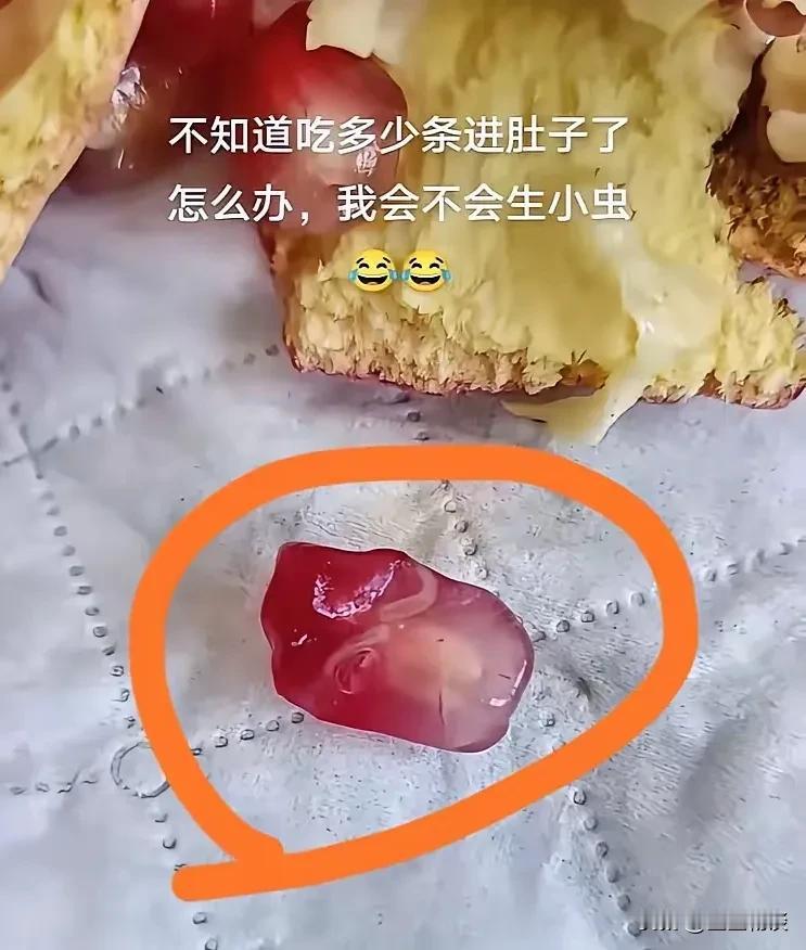 怎么办啊？前段时间我一直吃石榴，家里的石榴熟了。全家人或者和邻居没事就会做在一起