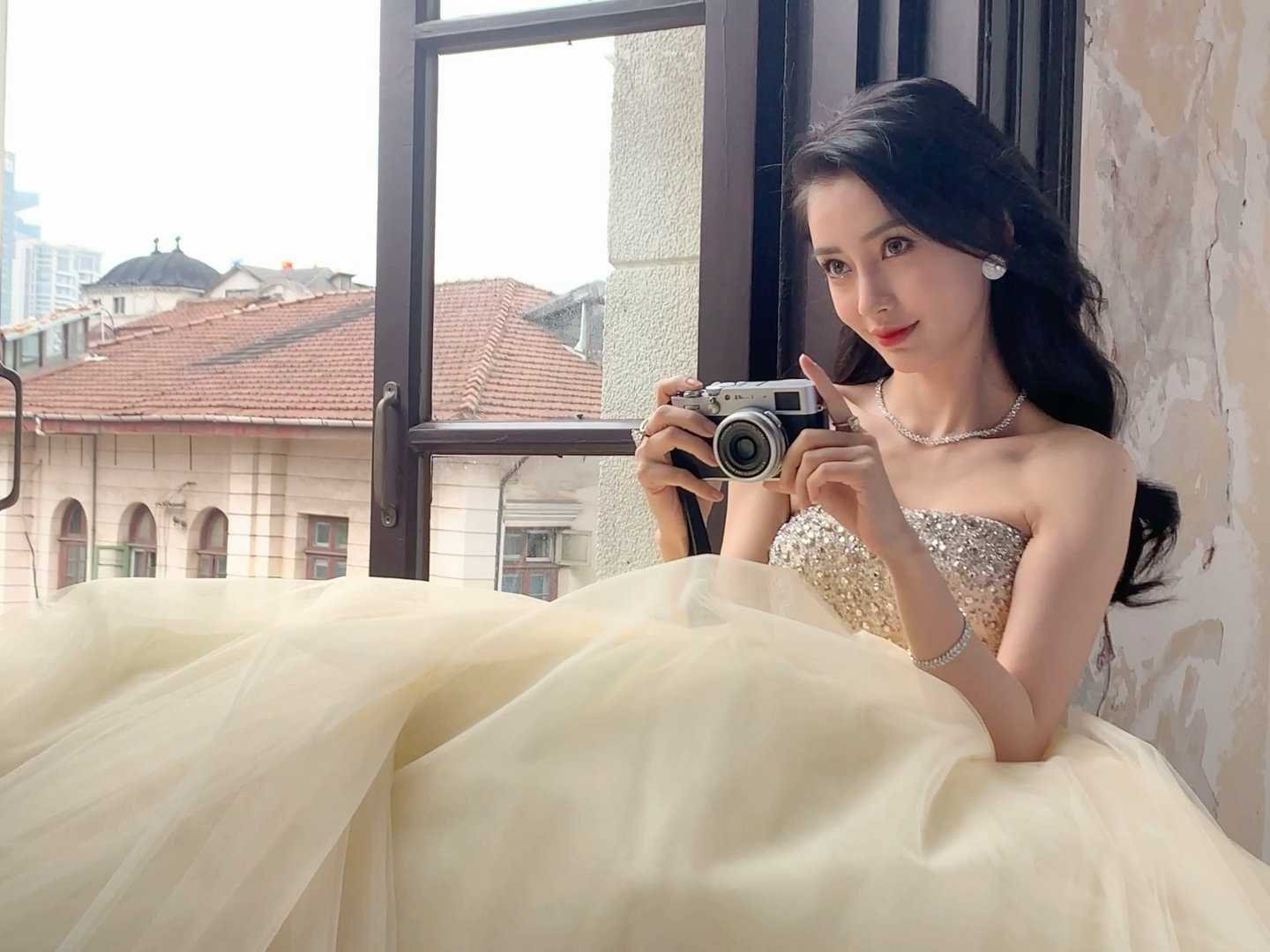 angelababy angelababy 在银河交汇之间，淹没原点，是非你突然