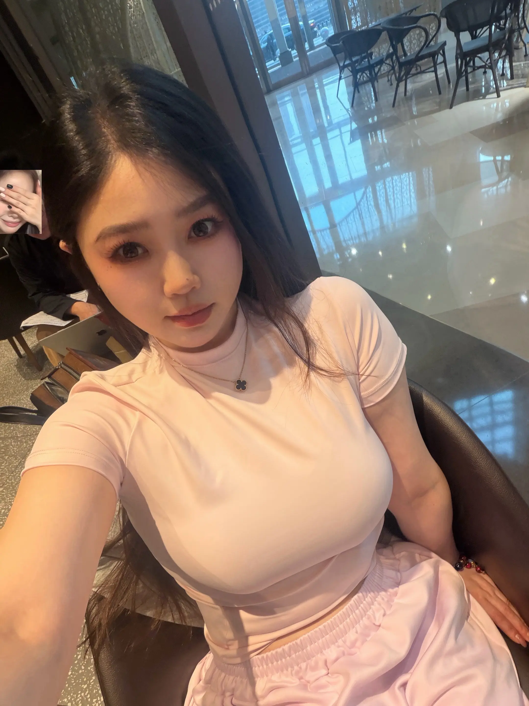 120斤 家银们 这个肥到底是减还是不减。你们怎么看！给点意见啊！
