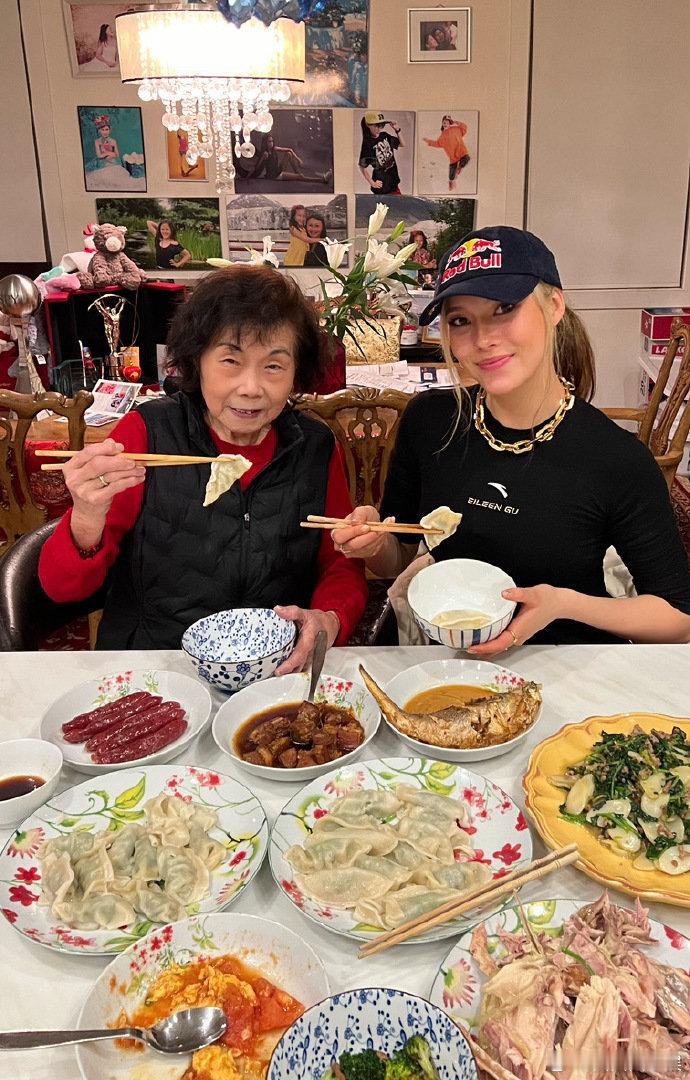 谷爱凌说为了她 谷爱凌说为了她，奶奶会为你骄傲的 ！谷爱凌怀念奶奶