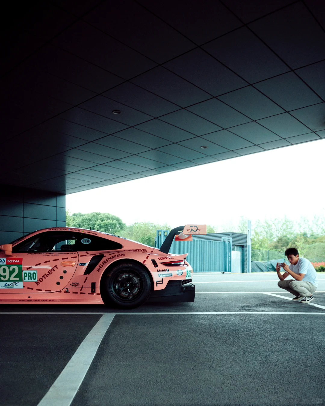 冠军荣耀 保时捷911 RSR “Pink Pig”