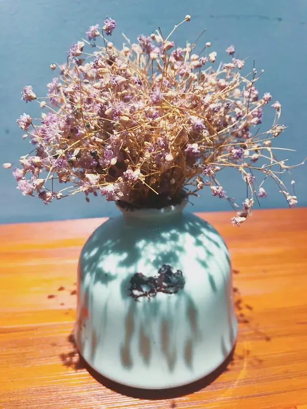 【教育真谛】给孩子一生的精神底气，远胜满分与名校！
作为一位陪伴孩子成长五年的妈