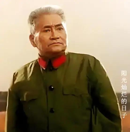 一辈子演鬼子被定型，晚年姜文专程请他穿军装，这是老戏骨方化最后一次出镜
 
小时