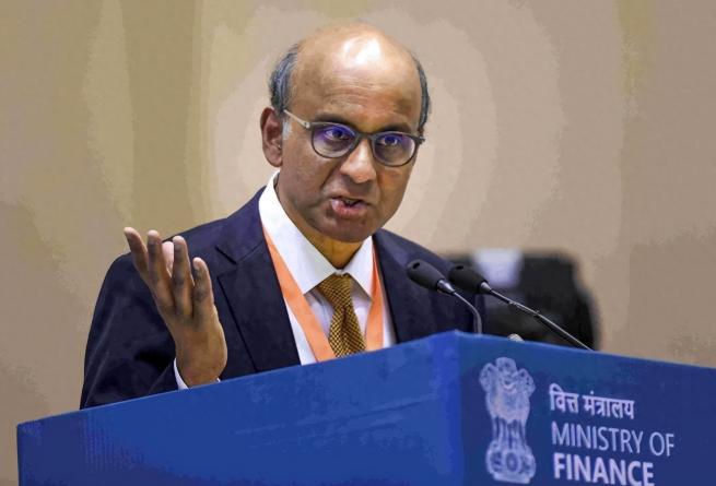 新加坡总统公开警告中国：要想世界和平，中国得放弃一样东西！
 
最近不少人都在说