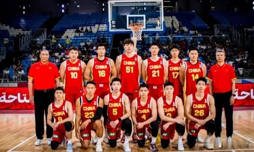 六场硬仗闯关：中国男篮2027世预赛困境前瞻