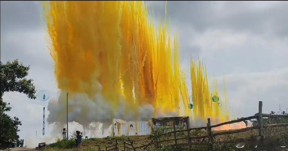 张桂源彩烟张桂源彩烟应援来了，这个颜色也太好看了吧！！ 