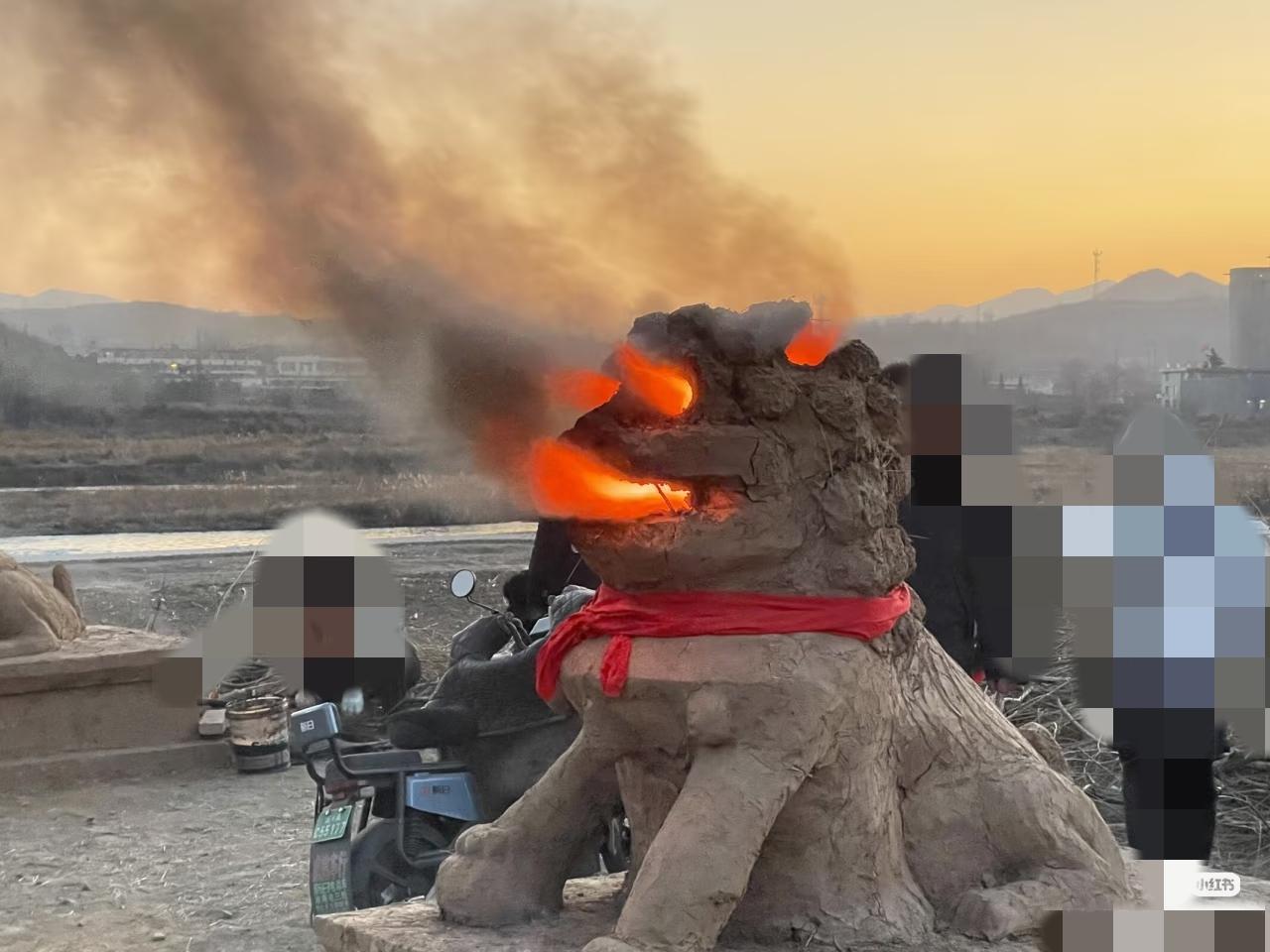 不懂就问，这是山西什么风俗？能发财💰