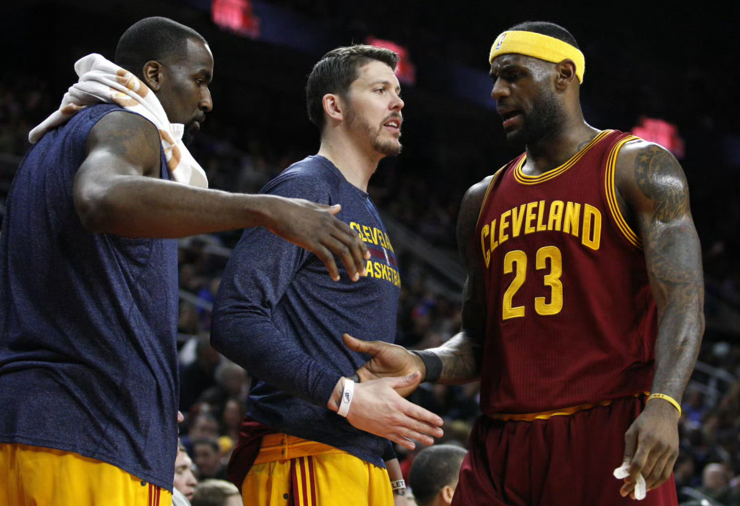 骑士詹姆斯nba 前骑士球员帕金斯近日在节目中谈到詹姆斯：“其实去骑士之前我就对