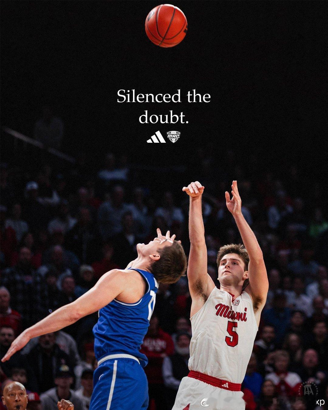 迈阿密大学自1999年来首次进入AP榜全美Top25排名，本赛季目前19战保持全