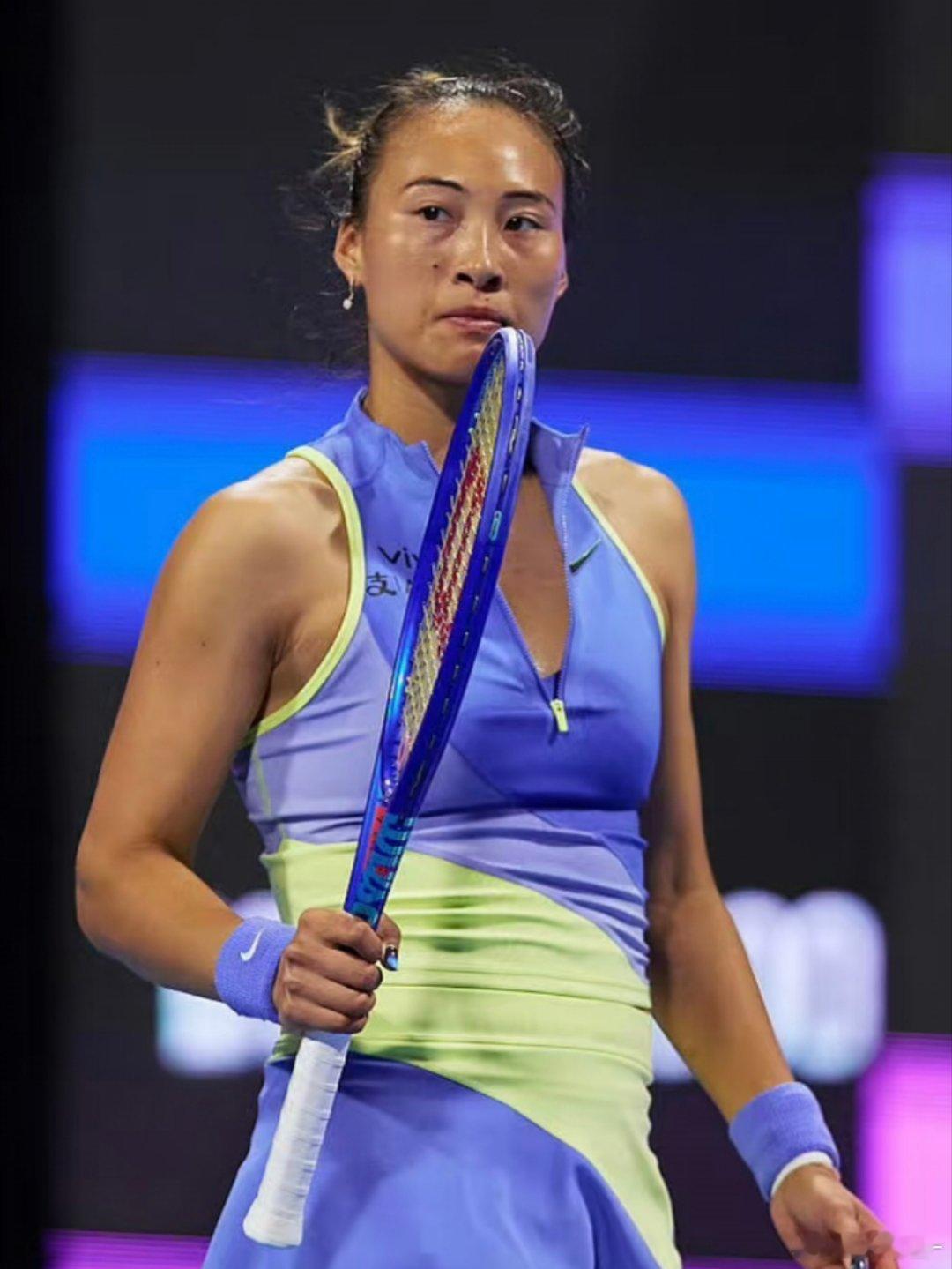 郑钦文因病退出迪拜赛郑钦文因病退出迪拜赛。好像是病毒性感冒。刚刚睡觉梦见郑钦文了