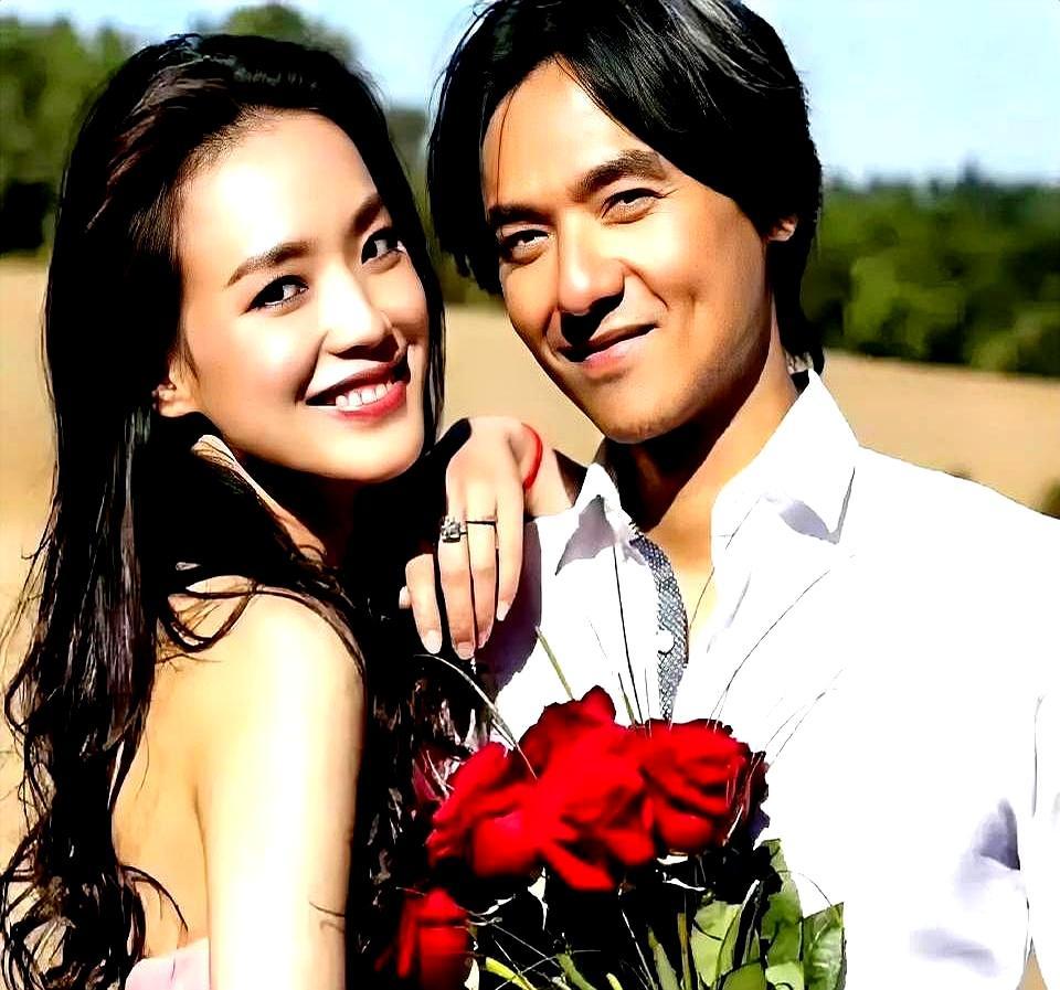 被吹了9年的「顶级丁克模板」舒淇，终于说实话了。
 
之前全网都夸她活得通透，和