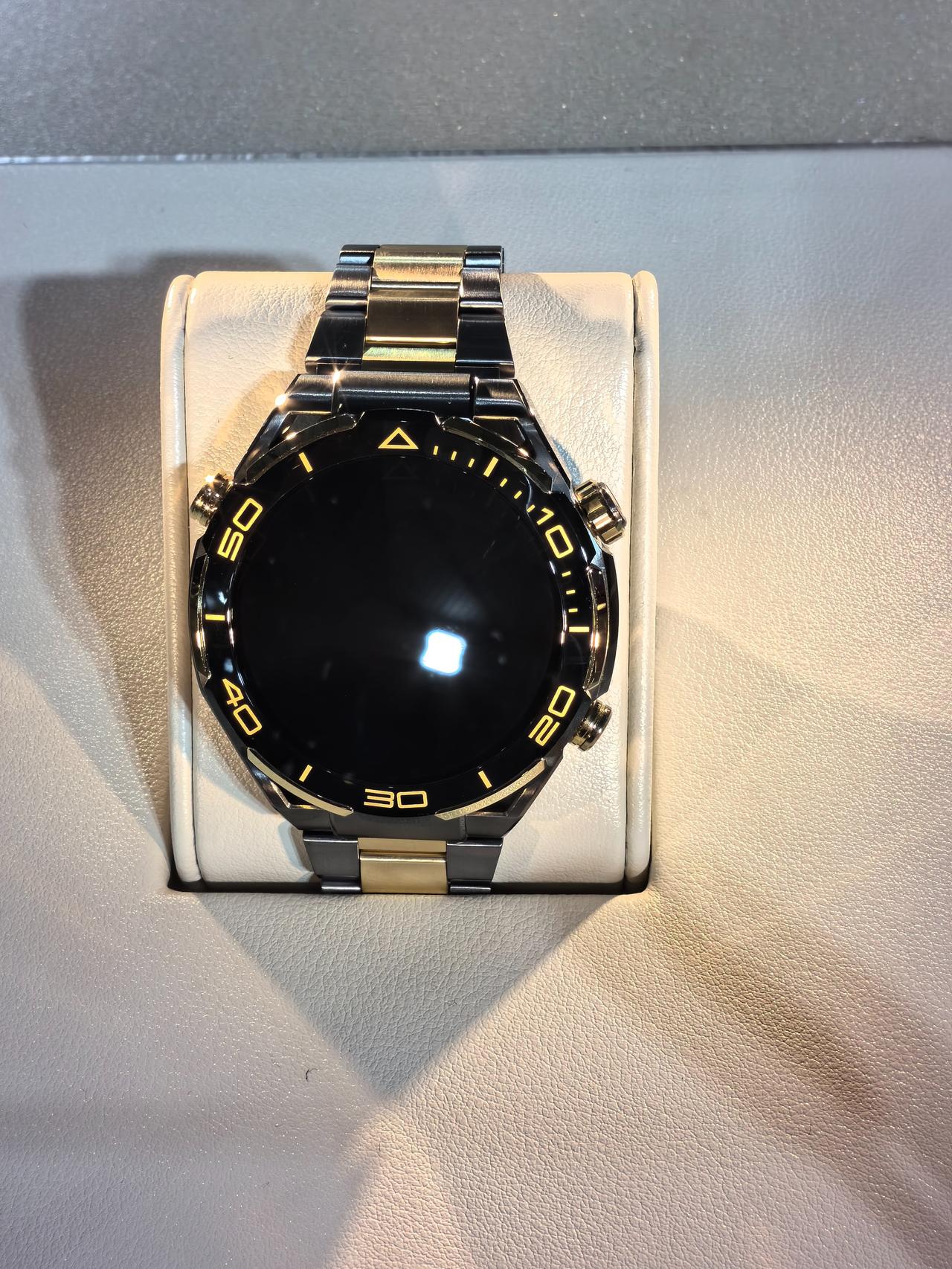 华为WATCH ULTIMATE DESIGN非凡大师真机实拍！大家觉得酷吗？#