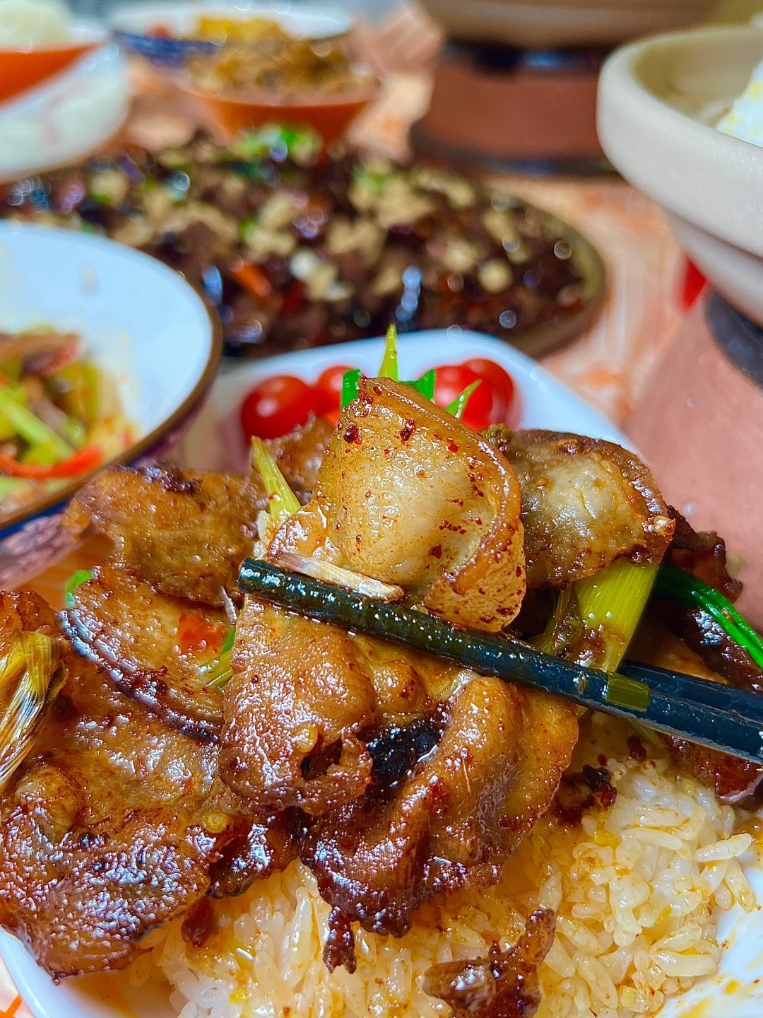 人均几十的川菜小馆！！！就藏在大卫城楼上