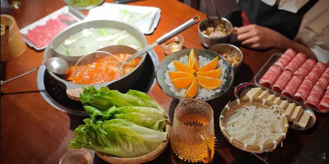 美食[超话]慢性炎症就像是身体内部一场无声却持久的“战争”。这类抗炎饮食，推荐多