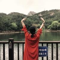 我的今日状态：😁轻松愉快
我这里的天气：🌤️多云
正面留给生活去应付，背影留