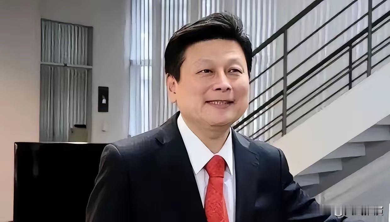 傅琨萁好样的！要跟民进党的军购预设死磕到底，一步不让。

傅琨萁这次态度特别硬，