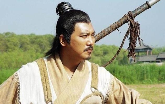 621年，李世民不顾大臣求情，处死猛将单雄信。260年后，单雄信的后代杀入长安，