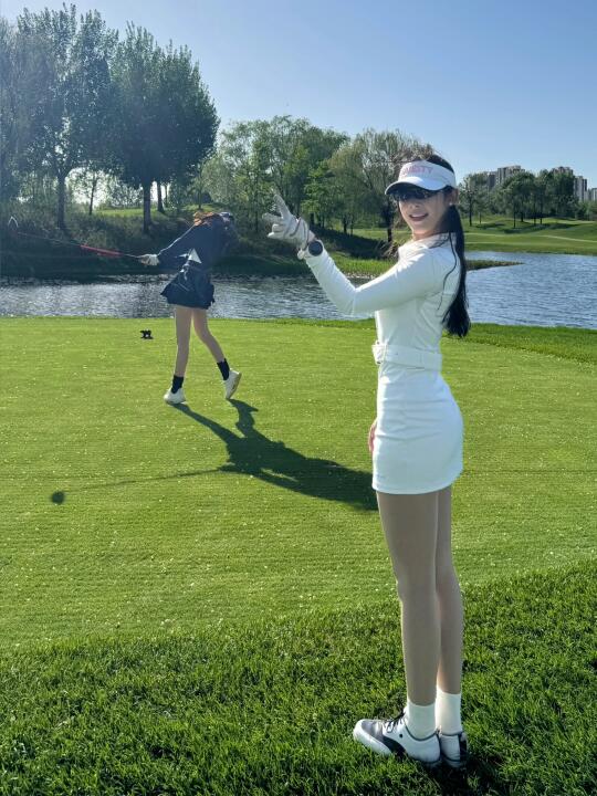 高尔夫允许我们优雅的失败🏌️‍♀️
