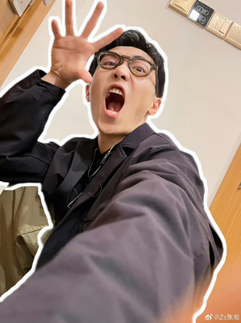 张淞一句“楸～咪”直接把我魂勾走！谁能想到肌肉猛男私下这么会撒娇，反差感直接焊死