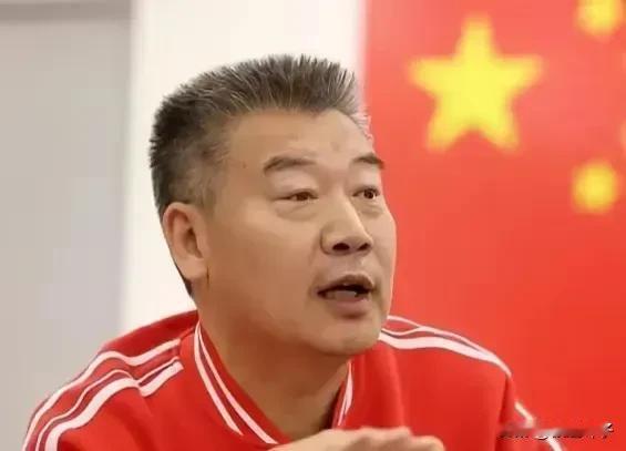 李隼教练在评价林诗栋的时候，提到了以下八点。

第一，林诗栋的天赋很高。
第二，