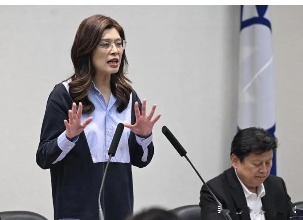 国民党中常会日前正式通过“中央委员会组织规程”修正草案，决定增设黄复兴委员会，同