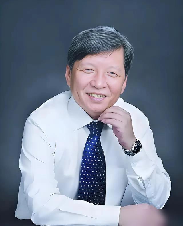 原西安交通大学校长王树国语出惊人，一针见针，他说：“在游戏的世界里，只有两种人，