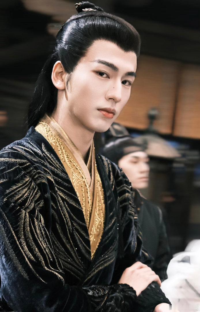 谁来心疼23年的张凌赫和宫子羽 