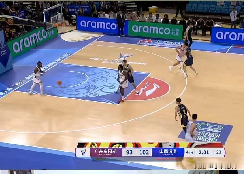 山西双枪原帅，张宁应该进国家队，原帅真正的投手，空位3分还是有点把握的。张宁大心