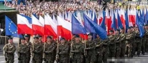 《震撼！北约六国联手撕毁国际条约，俄罗斯噩梦才刚刚开始：一场改变欧洲格局的风暴正