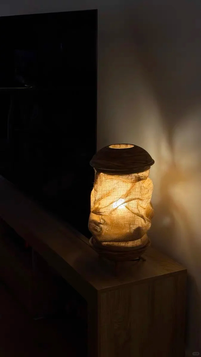 网上好看的灯千千万，搬回家却总差点意思？数=数量、亮=亮度，这两个要放在一起针对