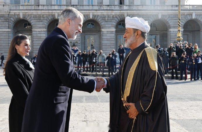 阿曼苏丹海赛姆·本·塔里克于2025年11月3日至5日对西班牙进行国事访问，旨在