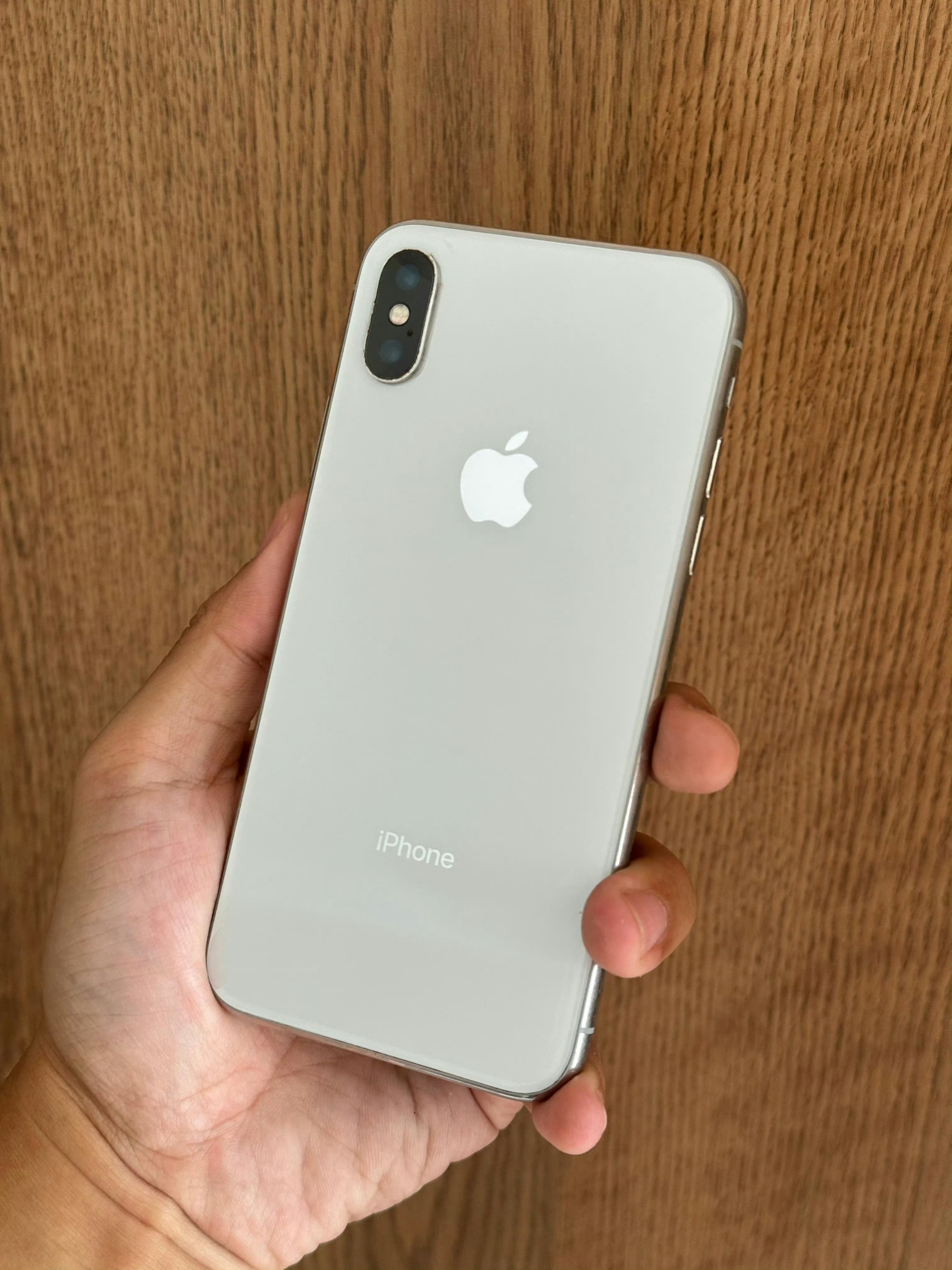 iPhone最经典的四款机型我问一下，我这台256GB的iPhone X，现在还