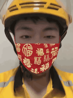 这位外卖小哥开直播时，在直播间宣布自己拿着挣的 9000 个 + 向另外向女朋友