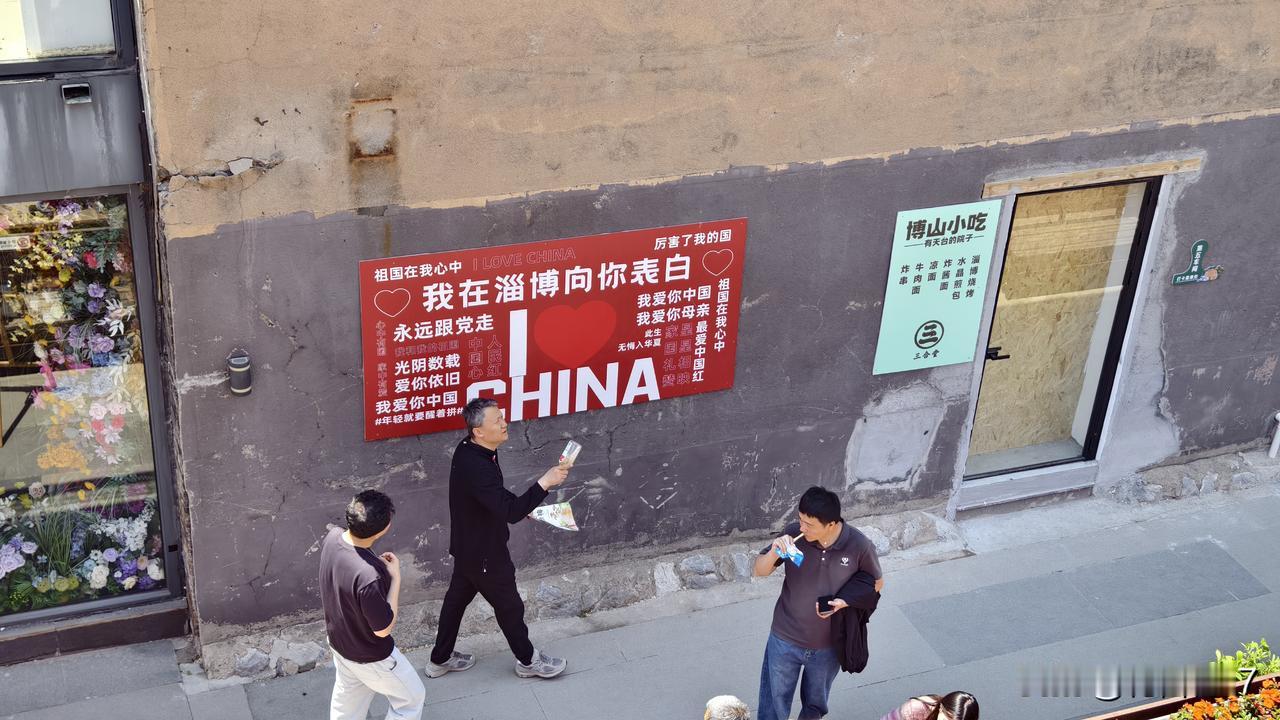 我认为不相信。
吃亏本身就是自己的智商不匹配，没有与对手抗衡的能力。
谁都想赚便