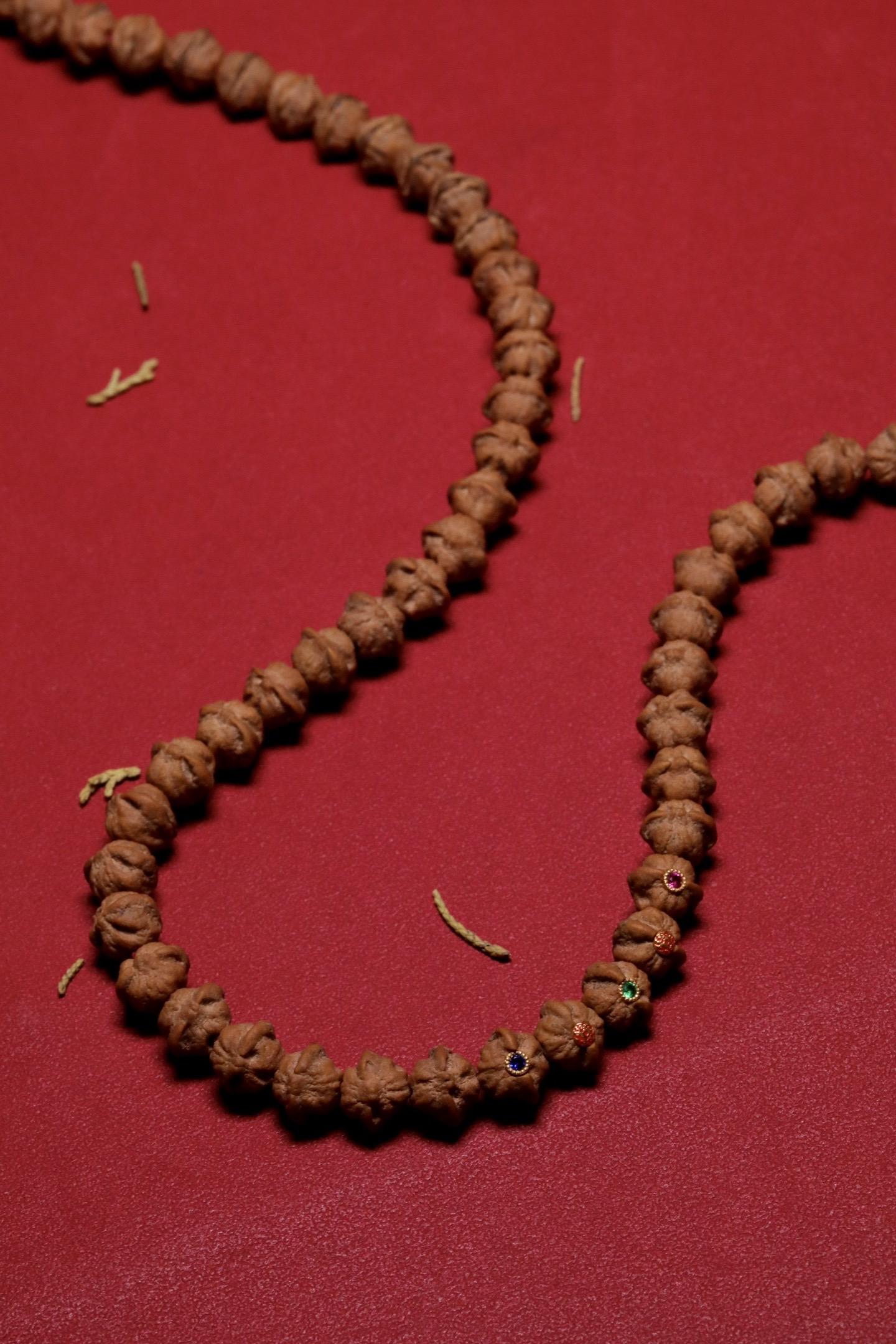 奢侈品恒打，牛血红皮质，万中无一的规整度，尺寸九➕