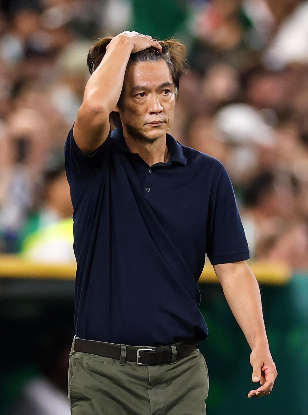 疑点拉满！韩国前主帅紧急跑路赴美，背后真相根本不简单

太尴尬了！韩国足坛大瓜突