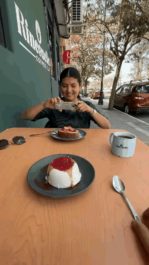 哇偶！她的情绪好稳定[灵光一闪]