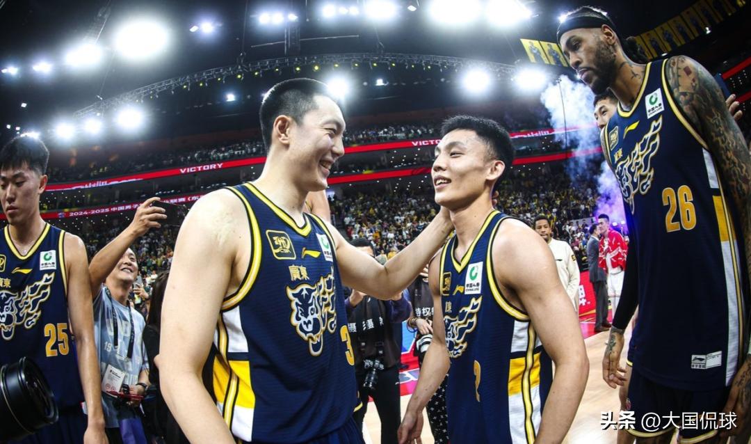 宏远大外援人选基本出炉！广东U21夺冠！死敌换帅！朱芳雨留一手

CBA休赛期平