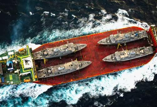 快打起来了，美军跑得还是真快，那些，不扛打的都在撤离！继续在前沿部署，美军复仇者