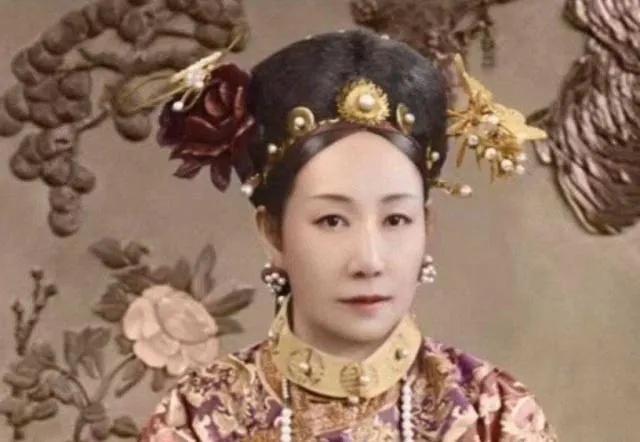 为什么会说慈禧太后是个三无女人