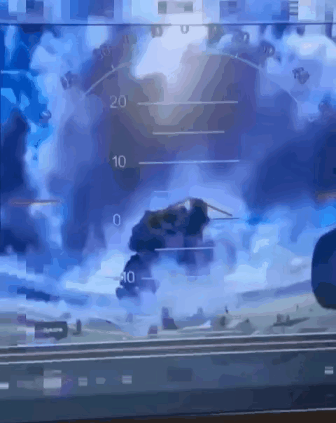 突发！！！

俄空天军遭遇惊天噩耗！乌安全局发动对俄蜘蛛网行动，一举摧毁40余架