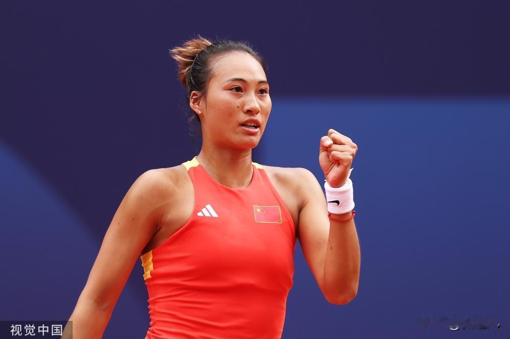 历史性突破！奥运会网球女子单打郑钦文夺冠
巴黎奥运会网球女子单打决赛，中国选手郑