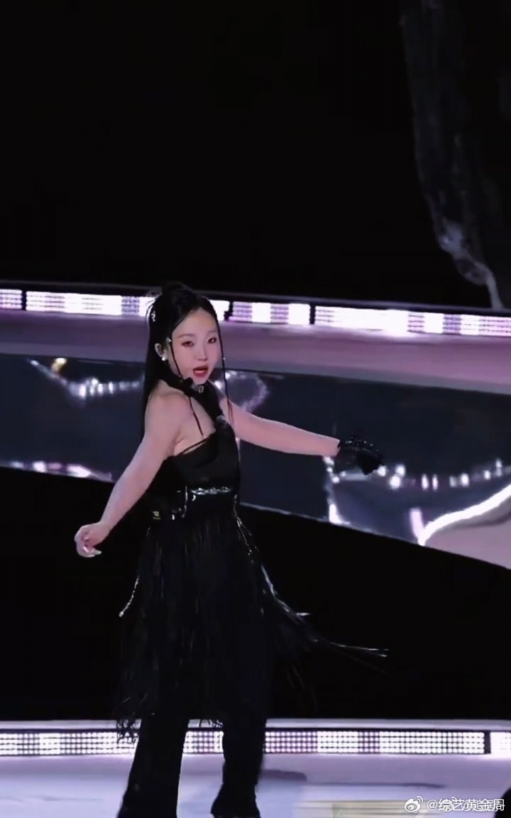 李嘉琦说参加浪姐太值了 不只是舞台，更是遇见更好的自己！这句话狠狠共情了～乘风2