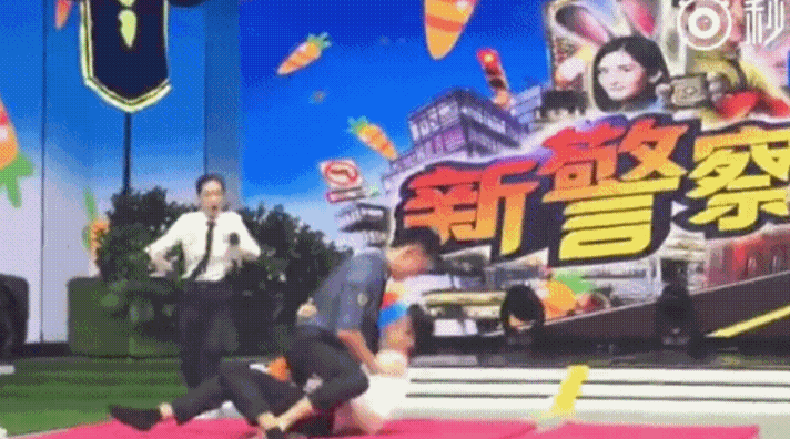 黄景瑜 许魏洲他们的出道作品《Addiction》刚好是2016年3月的这个时候