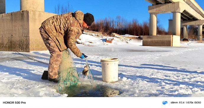 荣耀500 Pro拍的东北雪景太好看了，我这个西北老土豆都想去看一看了。

大雪