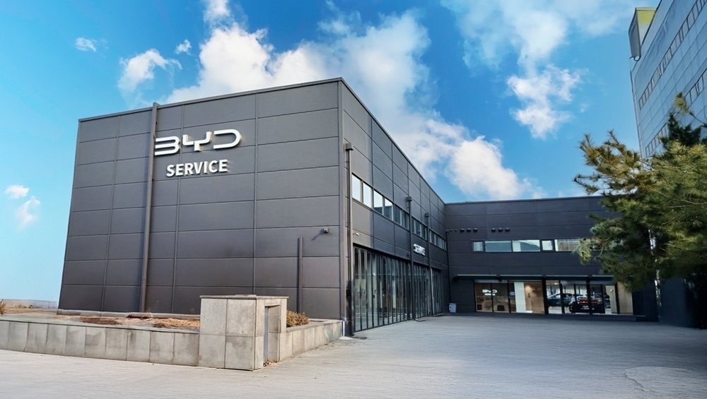 比亚迪在韩国全州新开了一家服务中心，全国网点已经增至17家，数量已经超过特斯拉韩