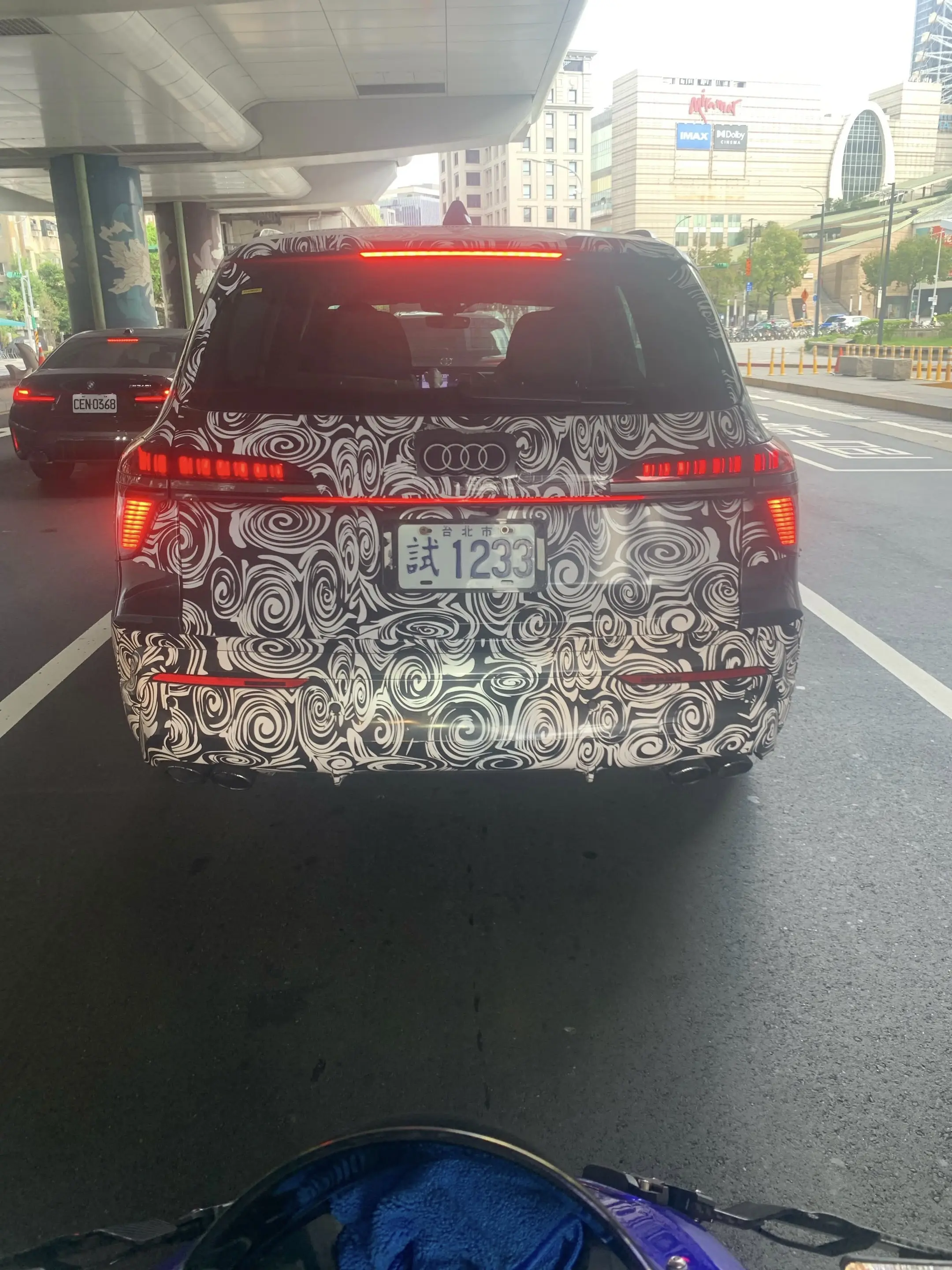 全新奥迪SQ7 在台湾进行路试！