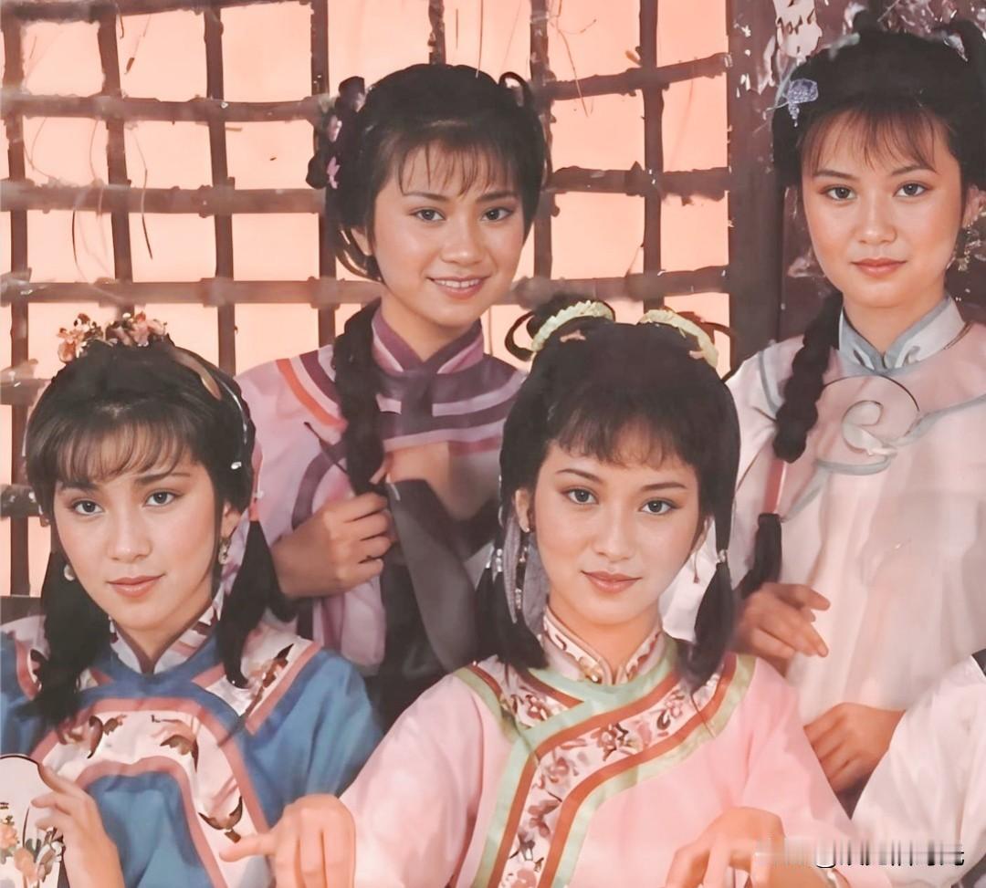 各有各的美，都不知道看谁好了[擦汗]。